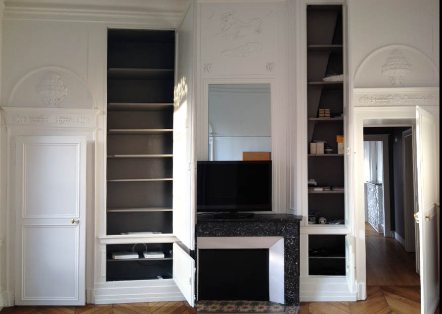 boiserie_derobee_ouverte.jpg